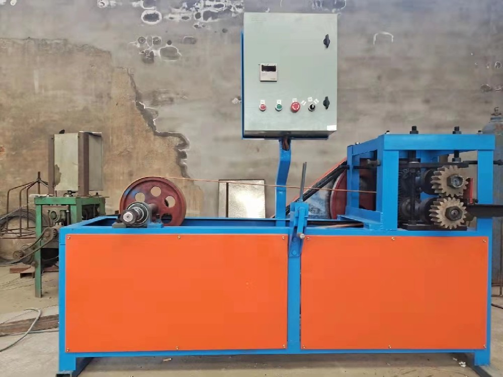 Fully automatic embossing machine