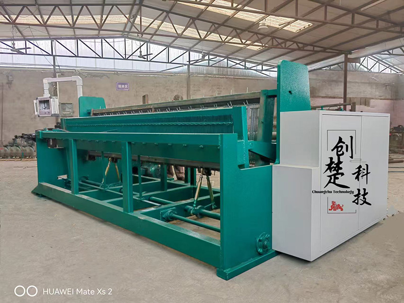 Hydraulic embossing machine